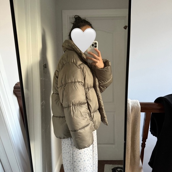 H&M olive green oversized puffer size M - Picture 5 of 8